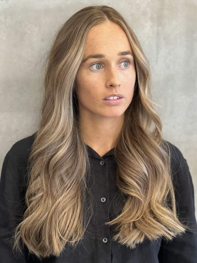 Natural Balayage Hair. What & Why Is It So Popular?