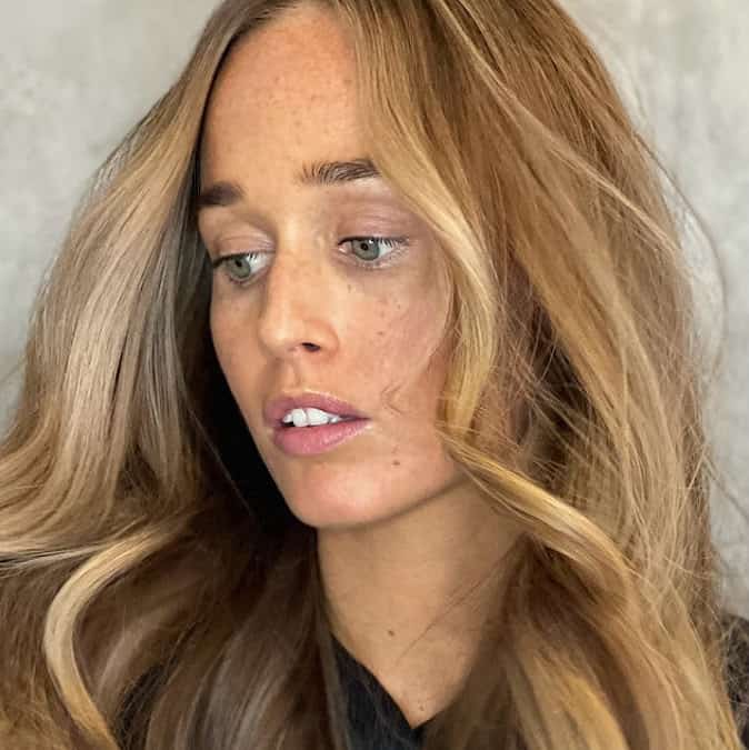 Natural Balayage Hair. What & Why Is It So Popular?